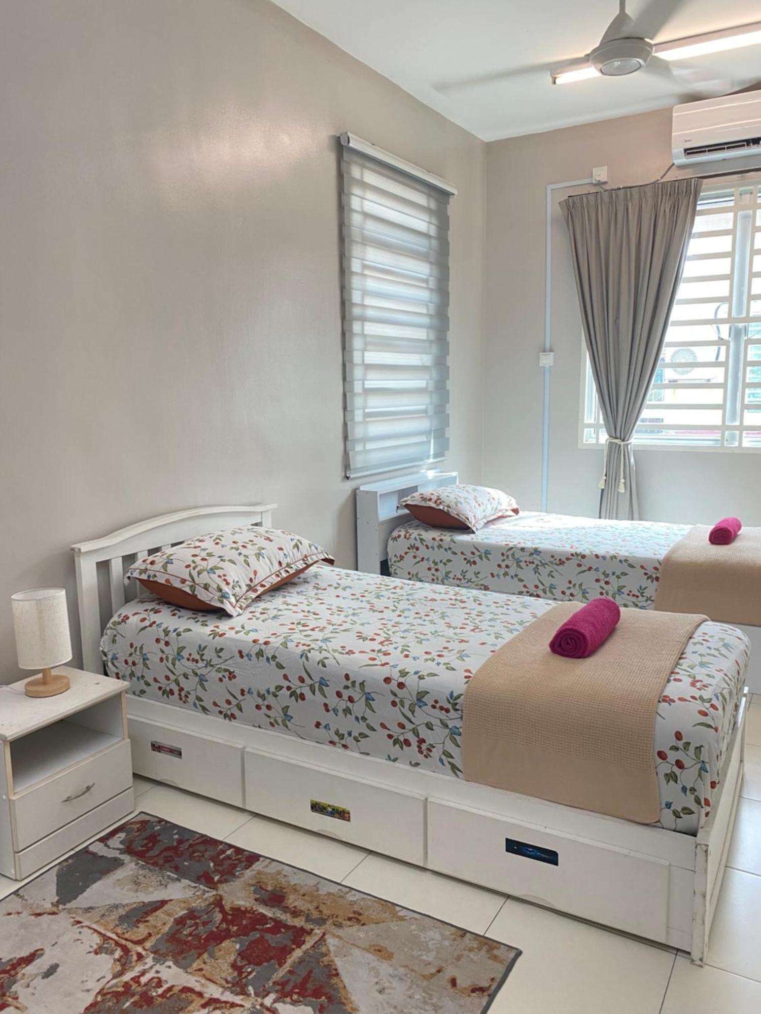 Homestay Aalaiya Bertam Kepala Batas - Fully Aircond Luaran gambar